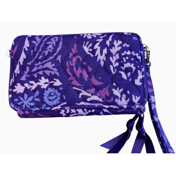 Vera Bradley RFID 3 in 1 Paisley Amethyst crossbody/wallet keyring - Picture 5 of 8